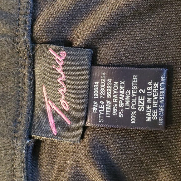 Torrid size 2 black halter dress - Picture 4 of 4